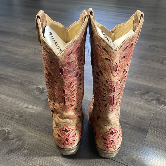 Corral - Vintage Western Boots - Tan/Red - 6 1/2M - Picture 3 of 14